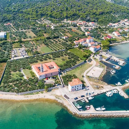 Сasa de vacaciones Gorgeous In Pašman