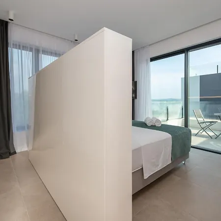 Gorgeous In Prázdninový dům *