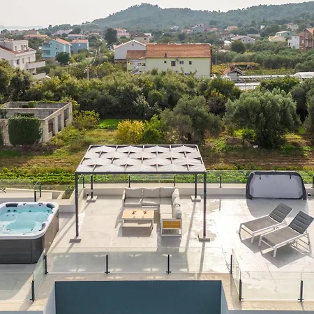 Gorgeous In * Pašman