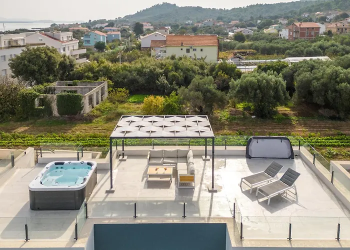 Gorgeous In * Pašman